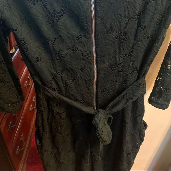 NWT Lace Dress - Picture 5 of 8